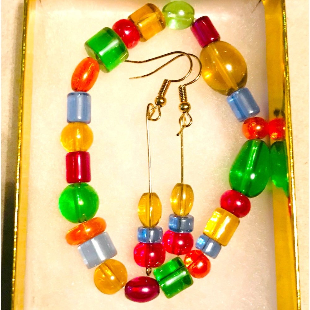 Multi Colored Glass beaded Bracelet and Earrings Set ♥️